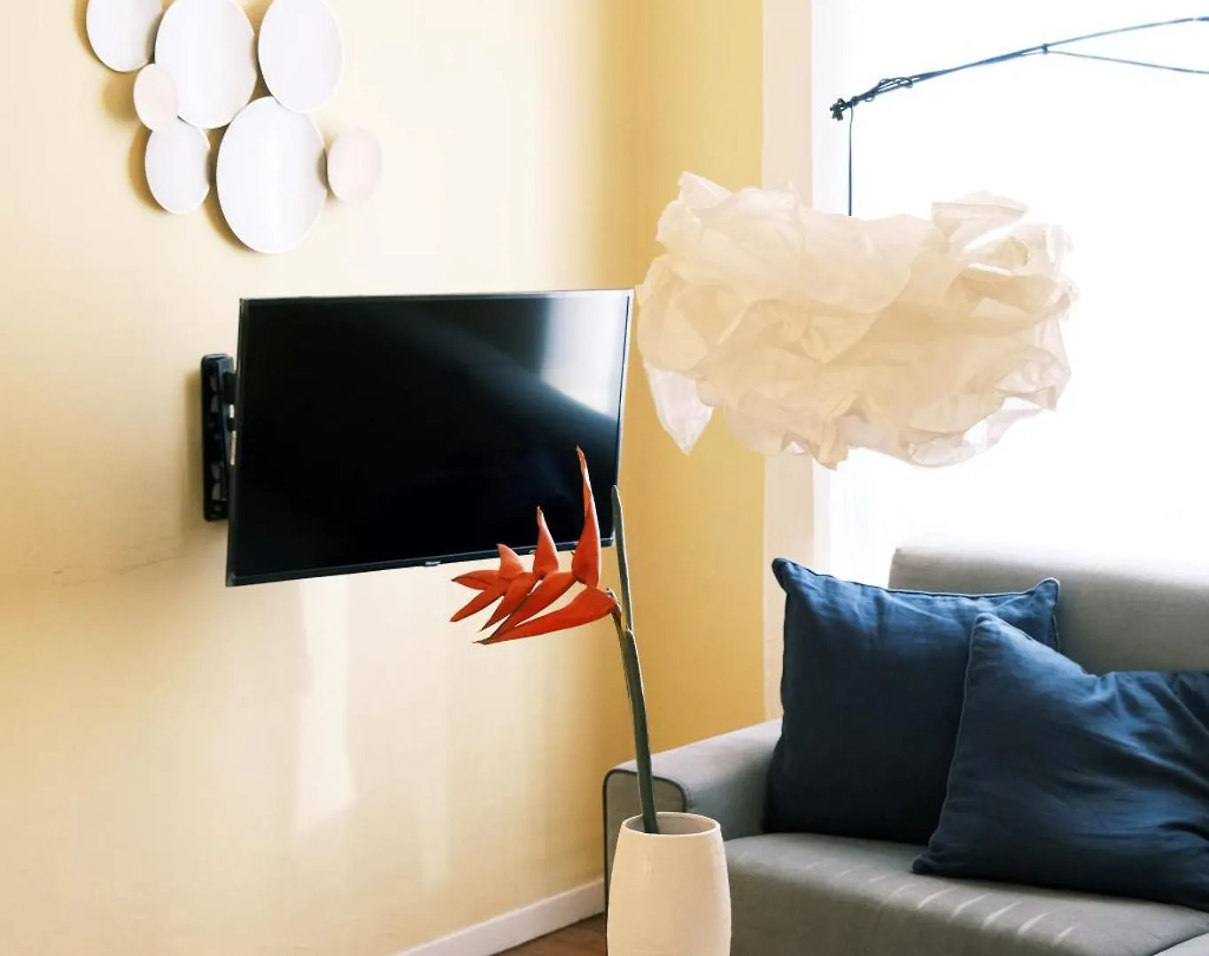 Comecasa 2 Bedrooms Apartment In Via Curtatone Milan