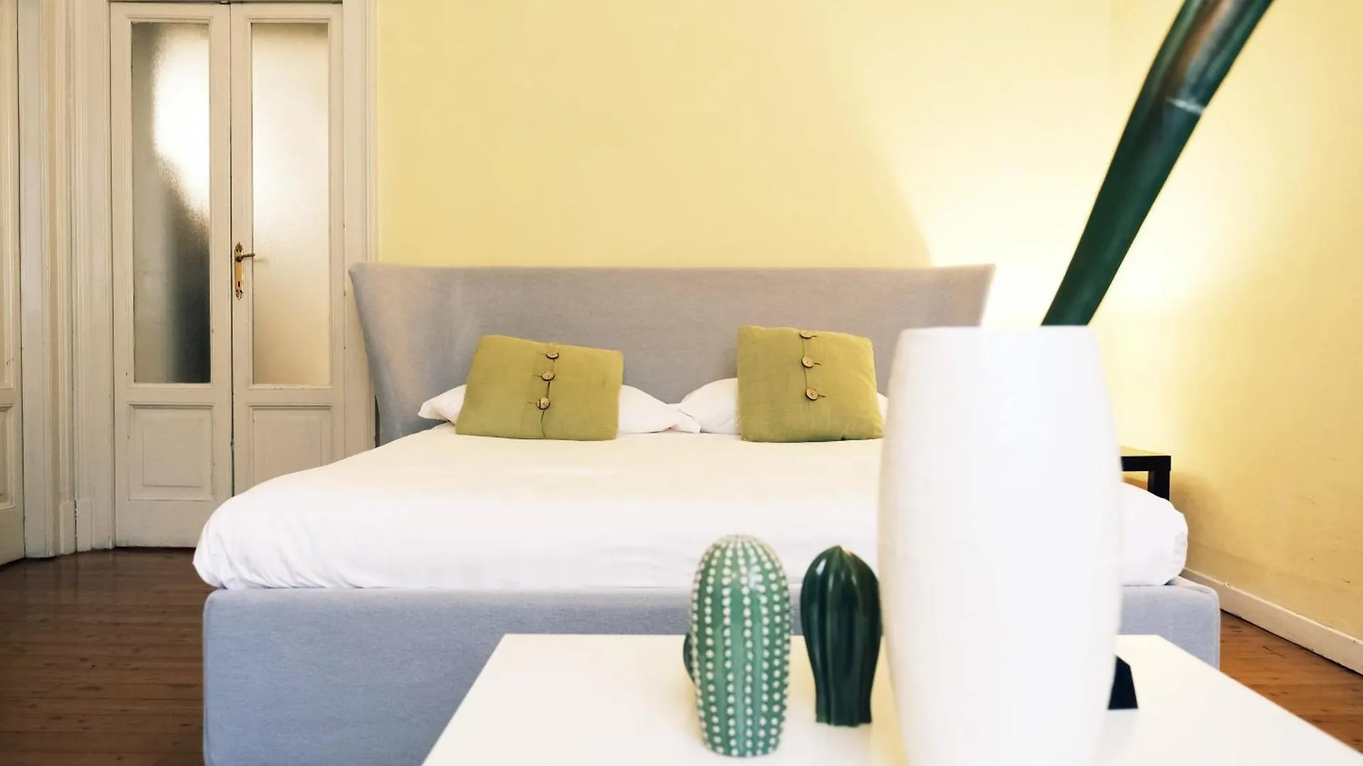 Comecasa 2 Bedrooms Apartment In Via Curtatone Milan